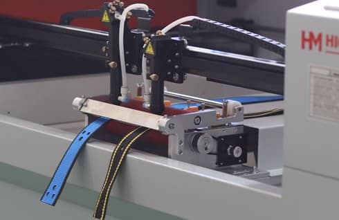 828Q automatic webbing cutting and hole punching machine.jpg